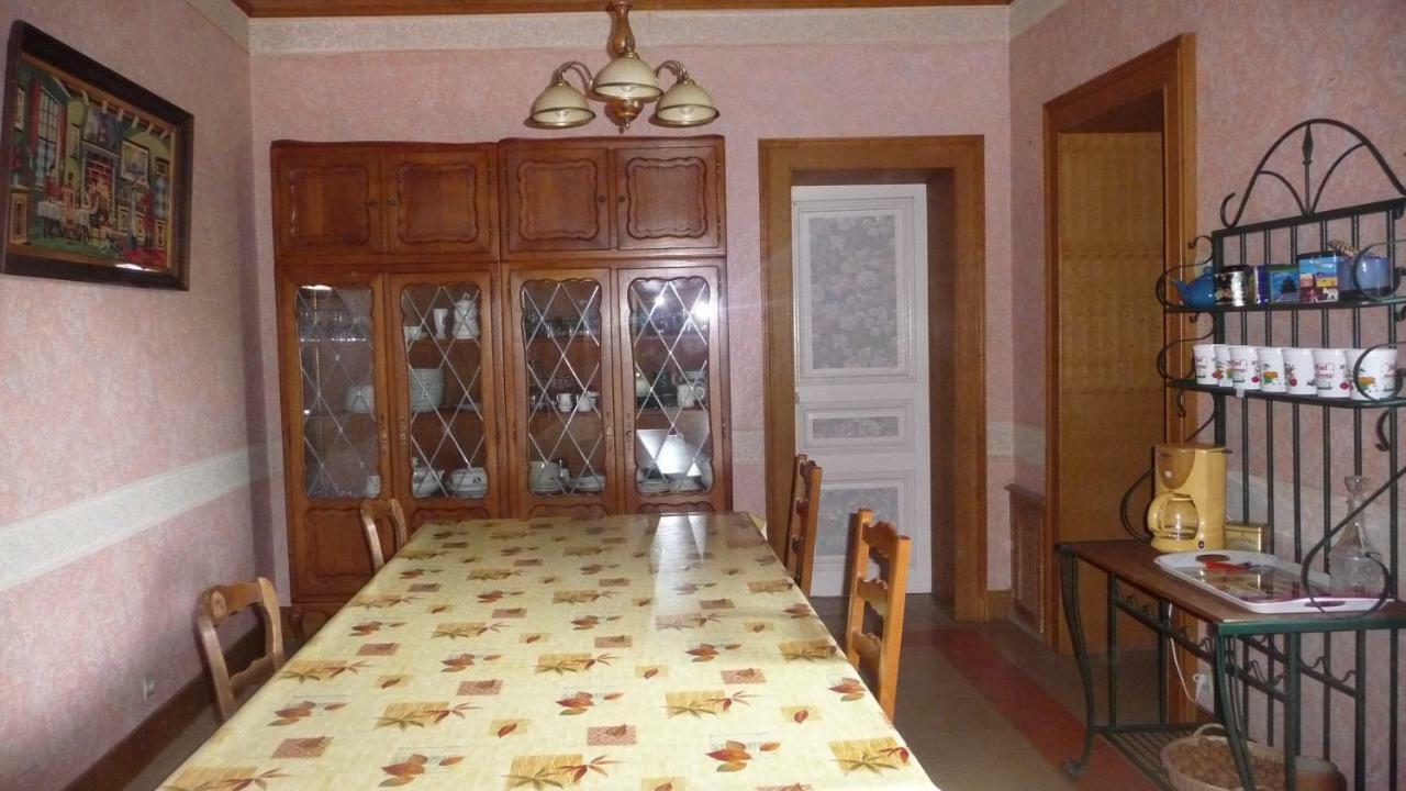 Bed and Breakfast Le Point Du Jour Revin  Esterno foto