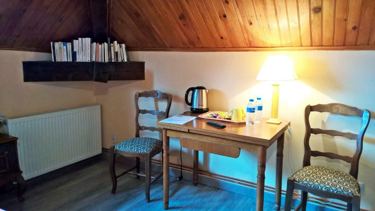 Bed and Breakfast Le Point Du Jour Revin  Esterno foto